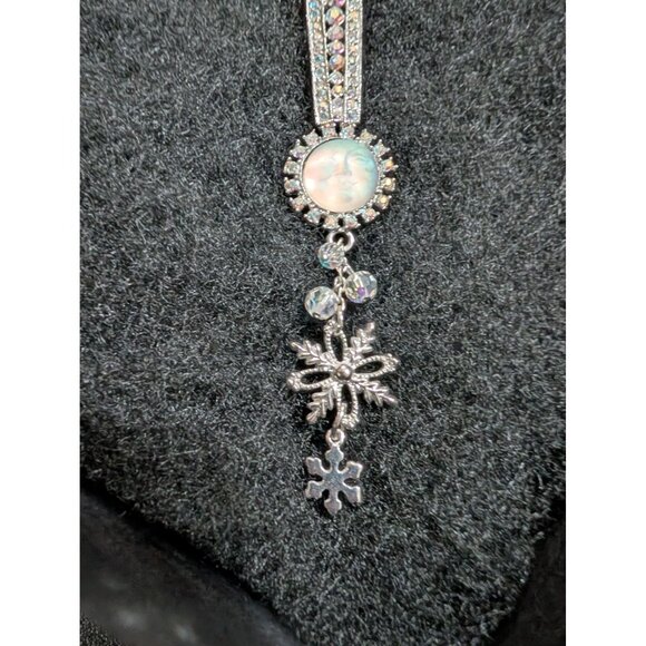Kirks Folly Snowflake Brooch With Moon Face Rhinestones & Dangling Charms - Picture 3 of 11